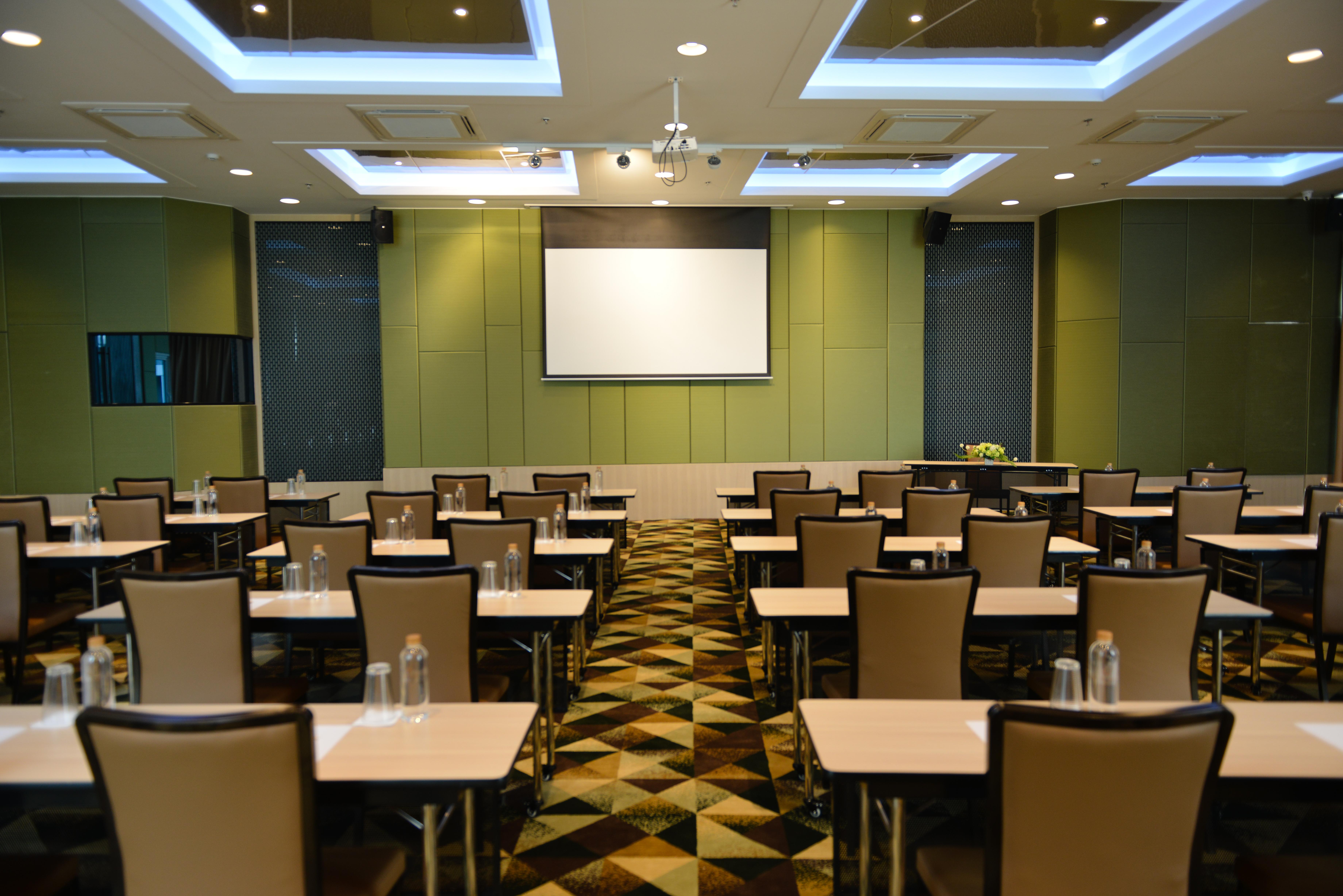 Le D'Tel Bangkok Ξενοδοχείο Εξωτερικό φωτογραφία A typical meeting room