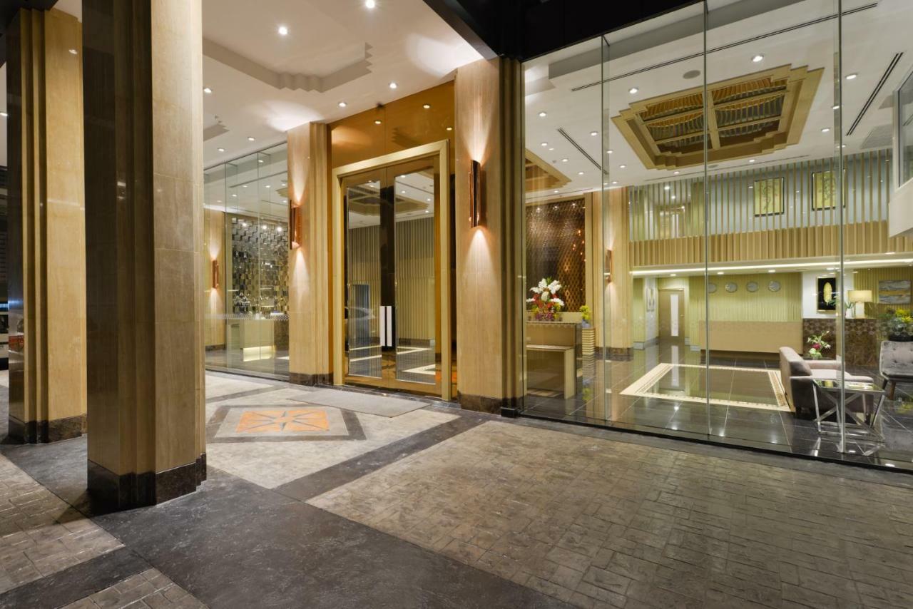 Le D'Tel Bangkok Ξενοδοχείο Εξωτερικό φωτογραφία The lobby of the hotel